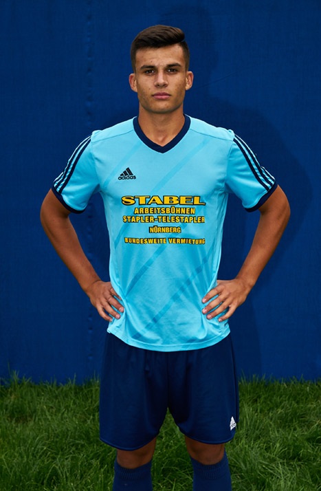 Giuliano "Nano" Nyary